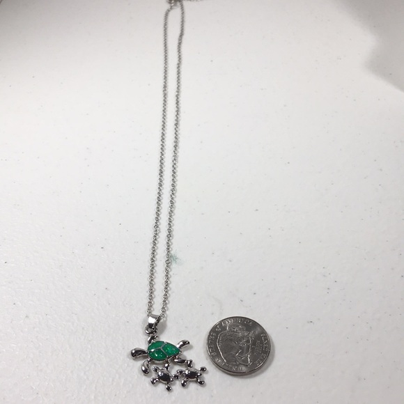 Fire opal mom and baby turtle necklace - Picture 3 of 4